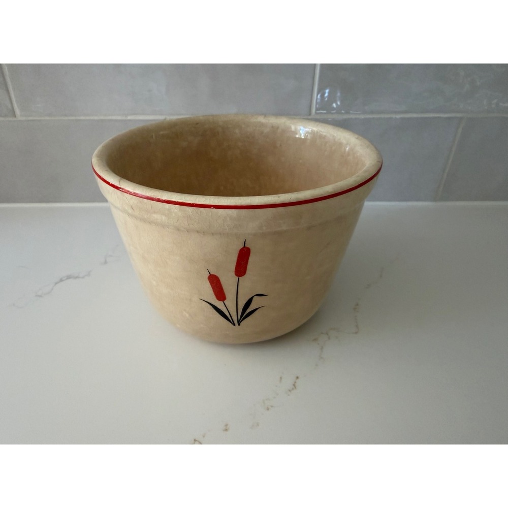 Universal Cambridge Small Mixing Bowl Red Cattails Stoneware Tan Vintage MCM